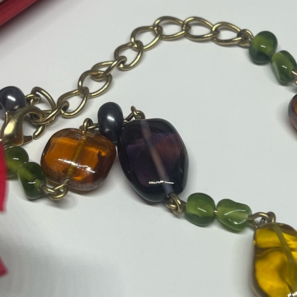 #27 Vintage Statement necklace and earring set - Picture 3 of 4